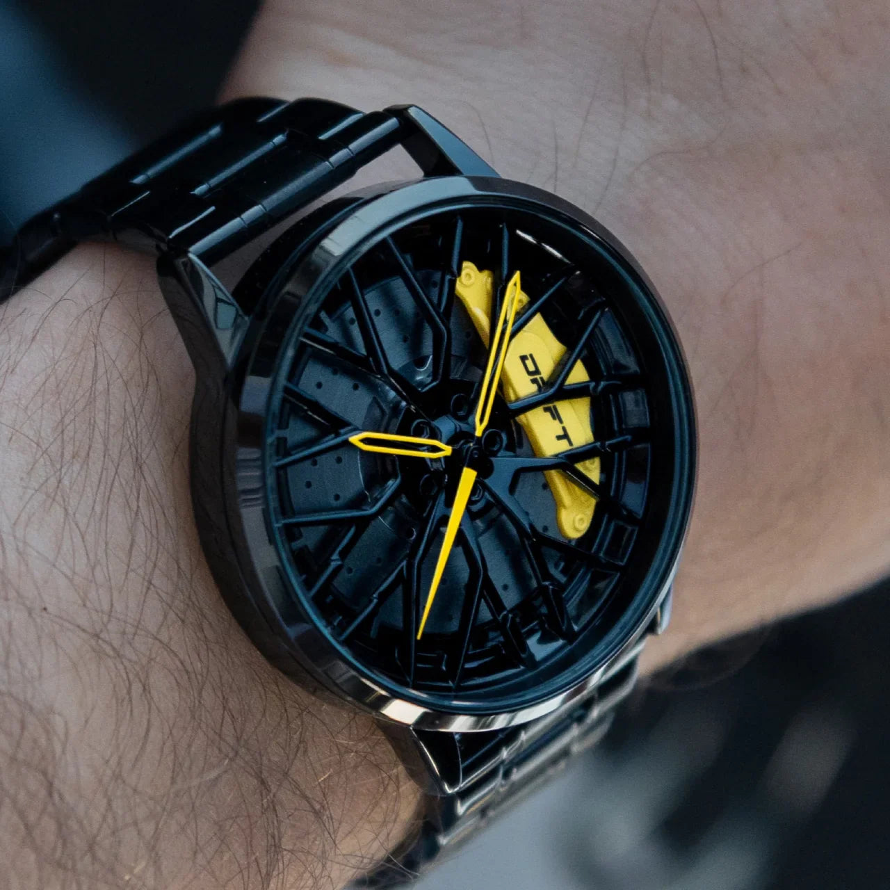 Motorsport-Felgen-Uhr